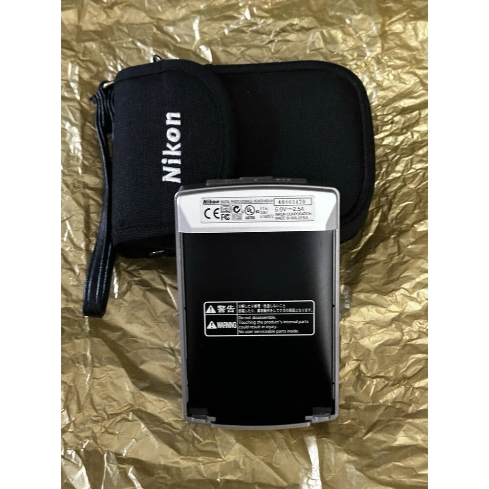 Nikon Coolwalker MSV-01 Mobile Storage Device & Carrying Case READ